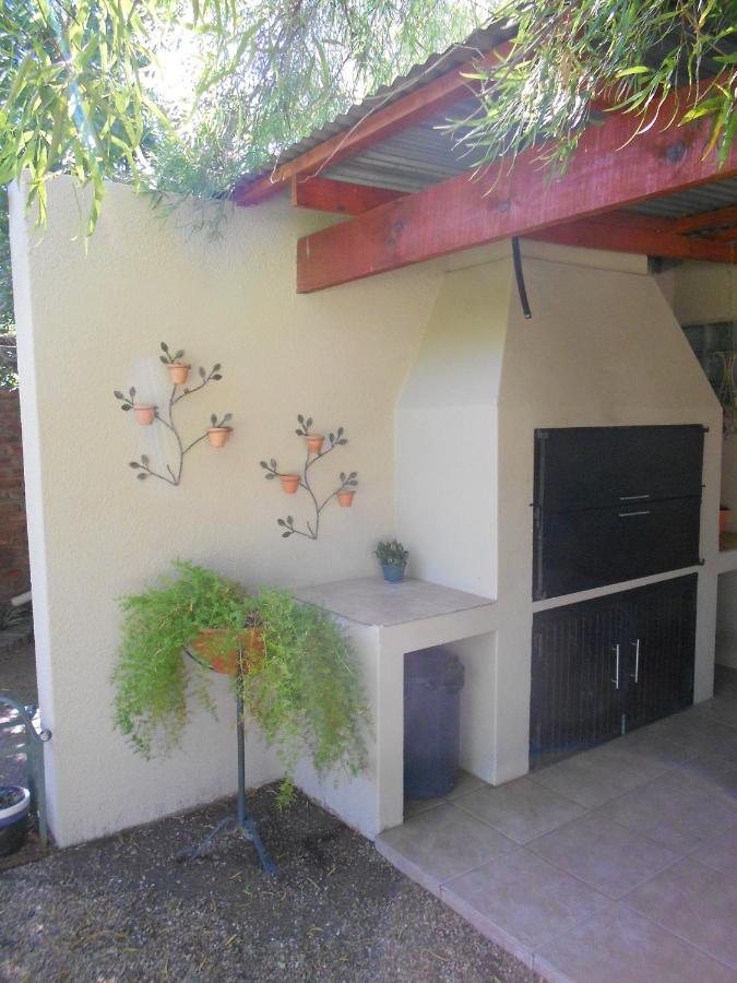 Pane Vivente Garden Cottage Beaufort West Exterior foto